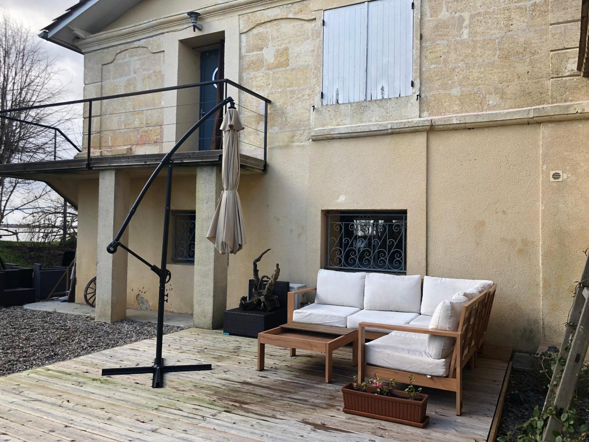 Villa Les Rives De Port Neuf Saint-André-de-Cubzac Exterior foto